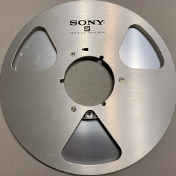 Sony 10" Empty Metal Reel, Classic 3 Window Silver, New Box + Bag