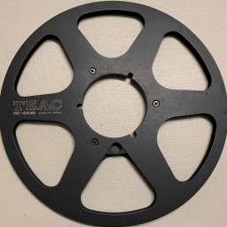 TEAC 10" RE1003B Metal Reel, Six Window Black, New Box + Bag