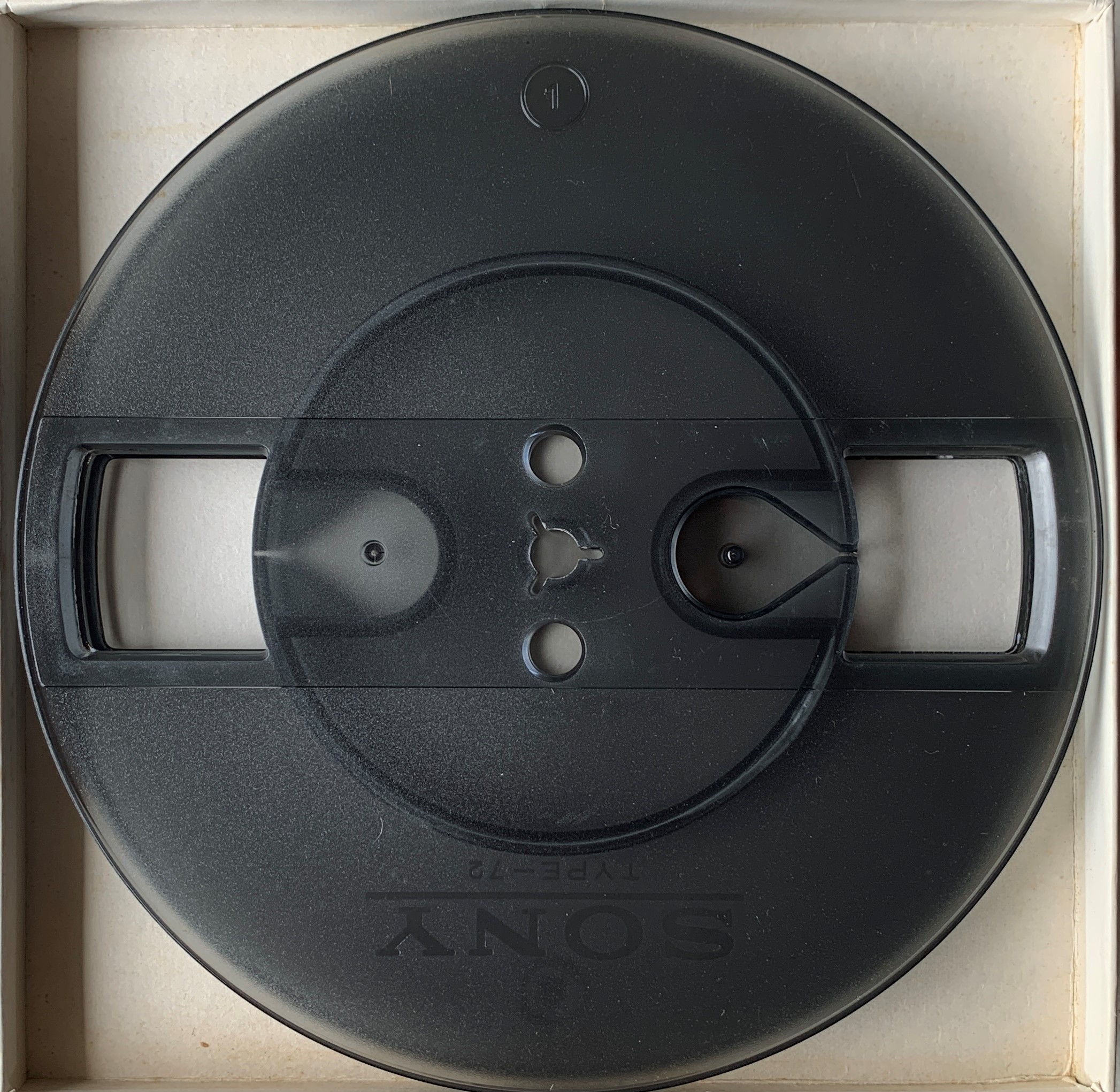 Sony 7″ Large Hub 2 Window Gray Tape Reel, w/Box + Bag - Reel to Reel  Warehouse