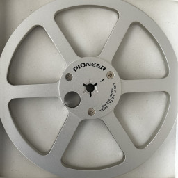 Pioneer PR-85 7" Empty Metal Reel for 1/4" Tape, 6 Window Silver, w/Box & Bag