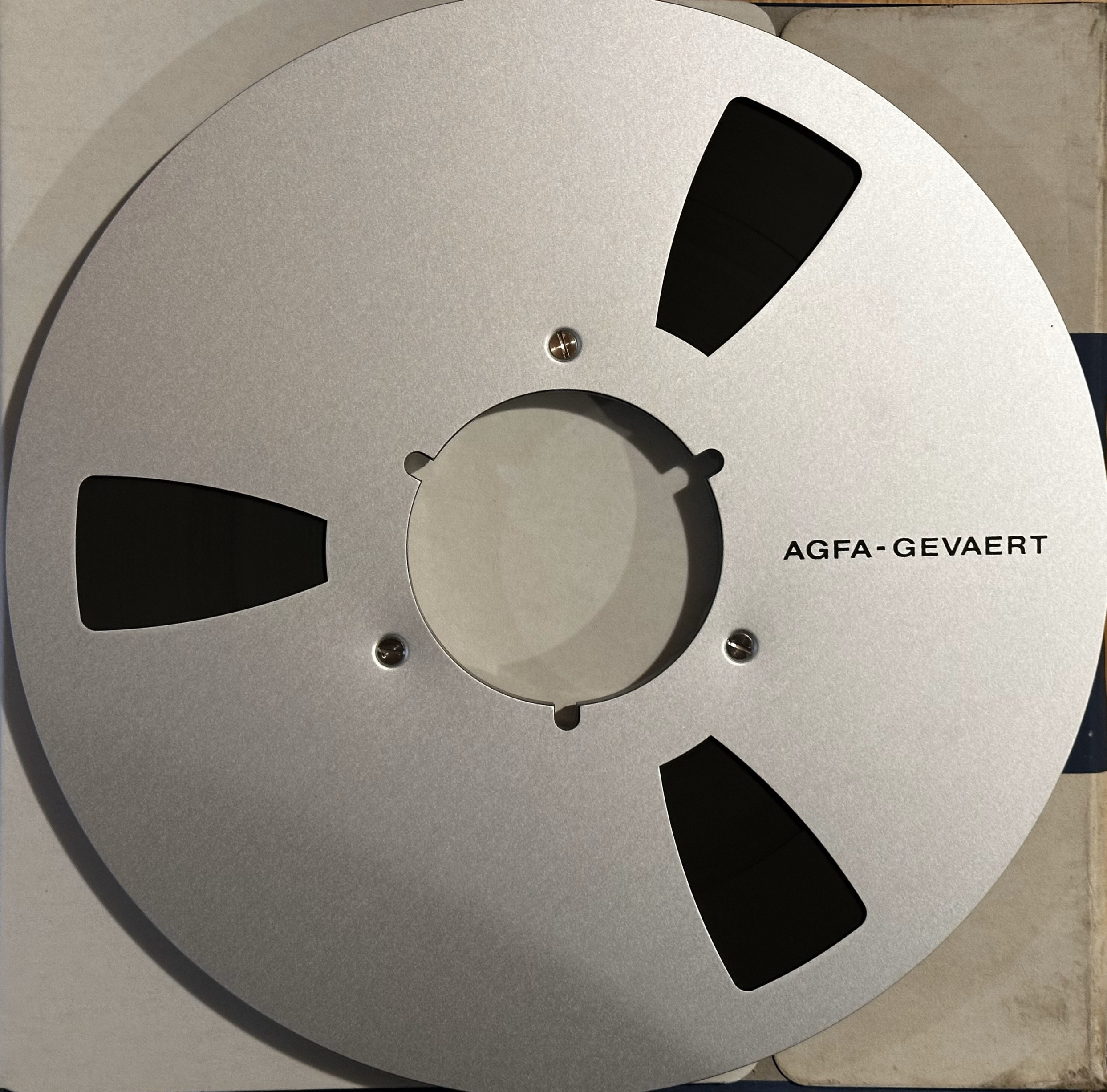 AGFA-3-Window-Metal-Tape-Reel-10-in